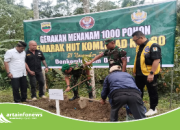 Danramil 16/Panei Tongah Bersama Dandemkomlek dan Perbakin Hijaukan Desa Mekar Sari Raya Lewat Gerakan Menanam 1000 Pohon