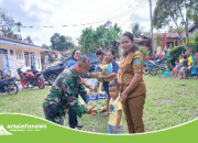 Dorong Kesehatan Masyarakat,Babinsa Koramil Tigabalata Bagikan PMT di Nagori Palianopat