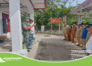 Babinsa Ajak Perangkat Nagori Jadi Teladan Disiplin dan Kebersihan Nagori