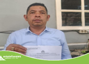 Ketika Profesionalisme di Tuntut di Negara Yang Katanya Negara Hukum,Seorang Pengacara di Intimidasi Polisi di Samping Kantor Polisi